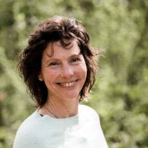 Sta jij voor de overgang, zit je er middenin of ben je er al doorheen én wil jij weten hoe je fit en soepel om kunt gaan met de veranderingen in je lichaam? In de workshop krijg je tips en handvatten hoe om te gaan met de transitie periode waarin je zit.
